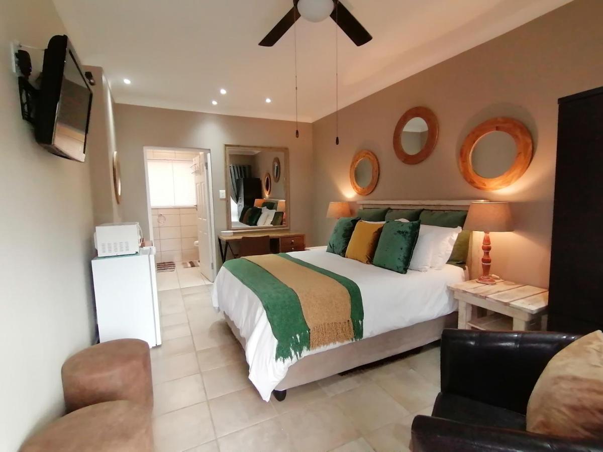 Roxy'S Rest Guest House Vanderbijlpark Kültér fotó